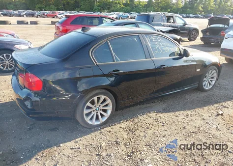2011 BMW 328I z USA, uszkodzony, nr VIN WBAPH7C57BE676889